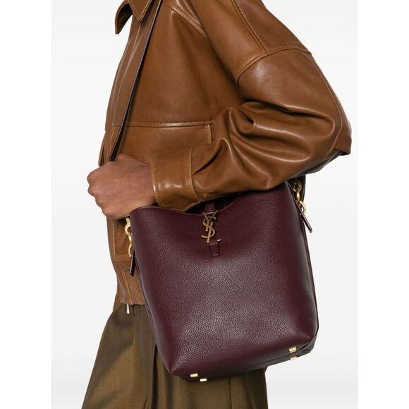 Saint Laurent Women Le 37 Medium Leather Bucket Bag - Picture 4 of 5